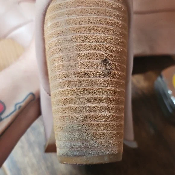 Steve Madden Baby Pink Heeled Cowboy Boots - Picture 12 of 12